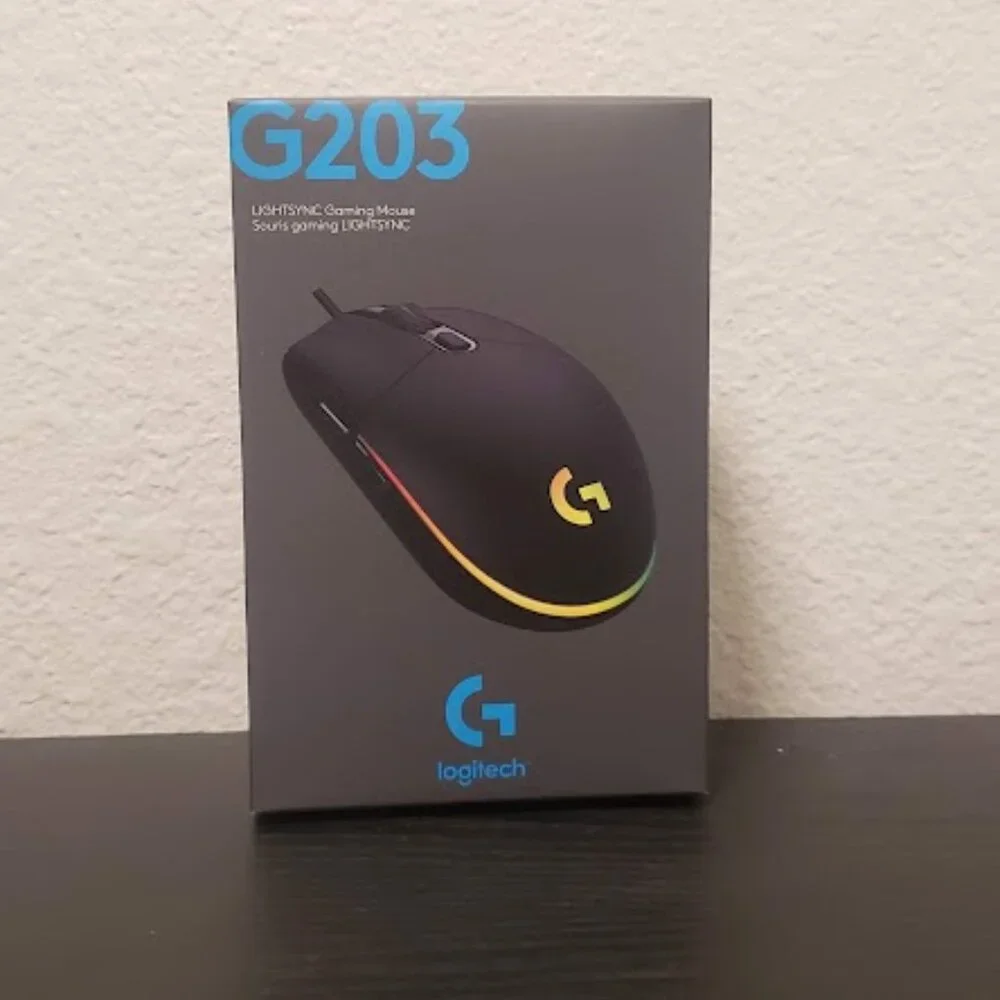 NEW Logitech LIGHTSYNC Wired Optical Gaming Mouse Minecraft Computer Laptop Acce